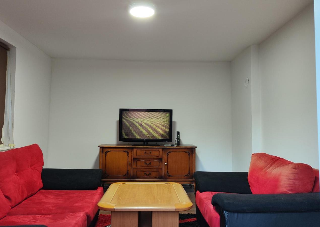 Saray Downtown Apartment Private Parking Free Wifi Sarajevo Ngoại thất bức ảnh